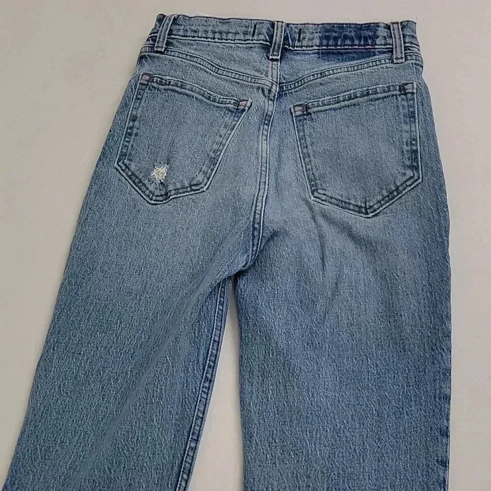 Abercrombie & Fitch Ultra High Rise Kick flare distressed jeans - Picture 12 of 13